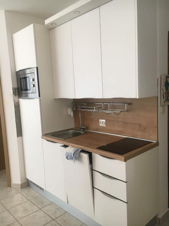 Olivia, Seaside Apartment In Medulin, Croatia Екстер'єр фото