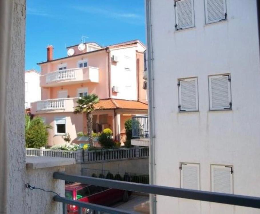 Olivia, Seaside Apartment In Medulin, Croatia Екстер'єр фото