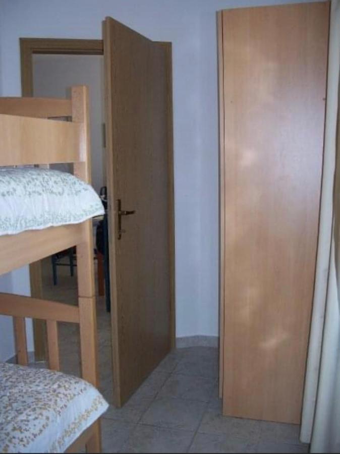 Olivia, Seaside Apartment In Medulin, Croatia Екстер'єр фото